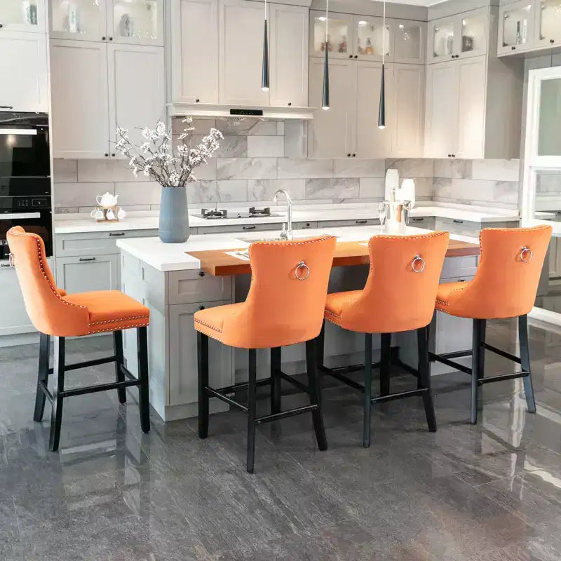 CLIHOME Set di 2 Sgabelli da Bar, Sgabelli da Bar Contemporanei Rivestiti in Velluto con Decorazione Capitonnè e Gambe in Legno