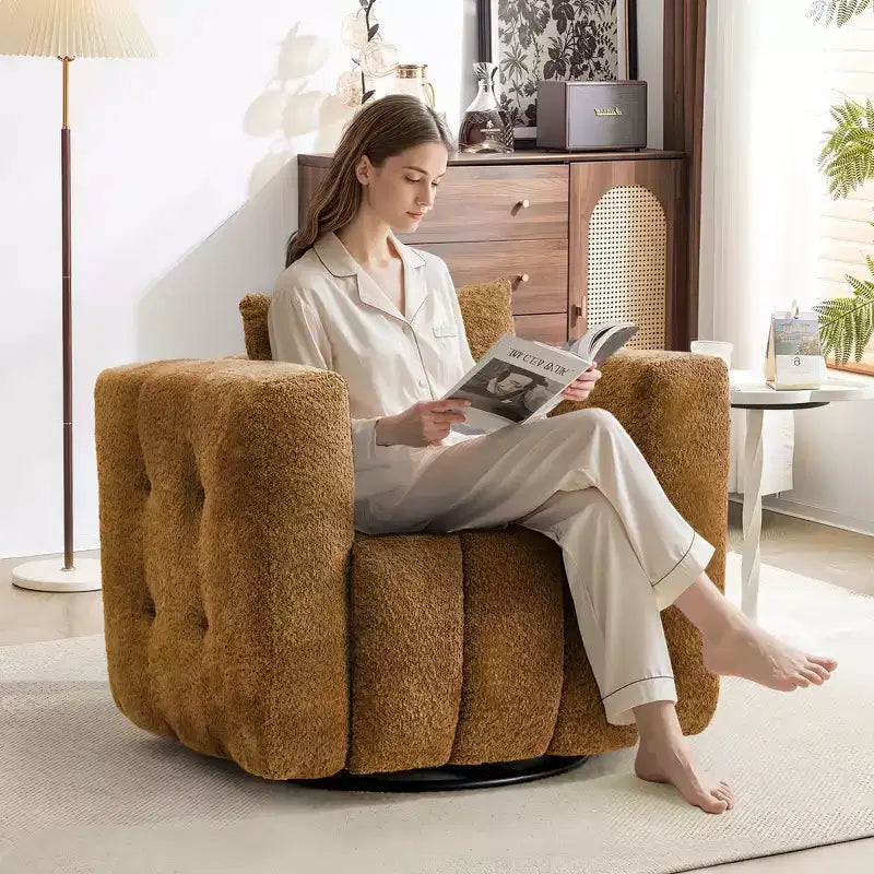 Sedia Girevole Hyleory con Telaio in Legno e Rivestimento in Tessuto Morbido, Rotazione a 360°, Design Ergonomico Confortevole per Salotto e Ufficio