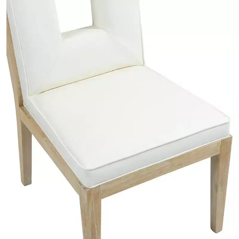 Meridian Furniture, Sedia laterale Gwendolyn in pelle vegana, set da 2