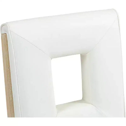 Meridian Furniture, Sedia laterale Gwendolyn in pelle vegana, set da 2