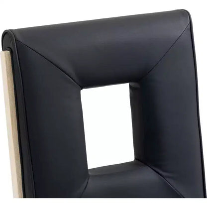 Meridian Furniture, Sedia laterale Gwendolyn in pelle vegana, set da 2