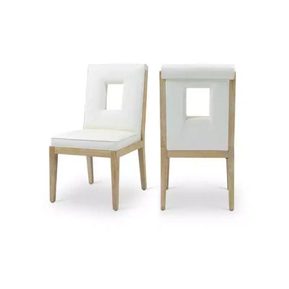Meridian Furniture, Sedia laterale Gwendolyn in pelle vegana, set da 2