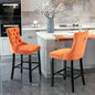 CLIHOME Set di 2 Sgabelli da Bar, Sgabelli da Bar Contemporanei Rivestiti in Velluto con Decorazione Capitonnè e Gambe in Legno