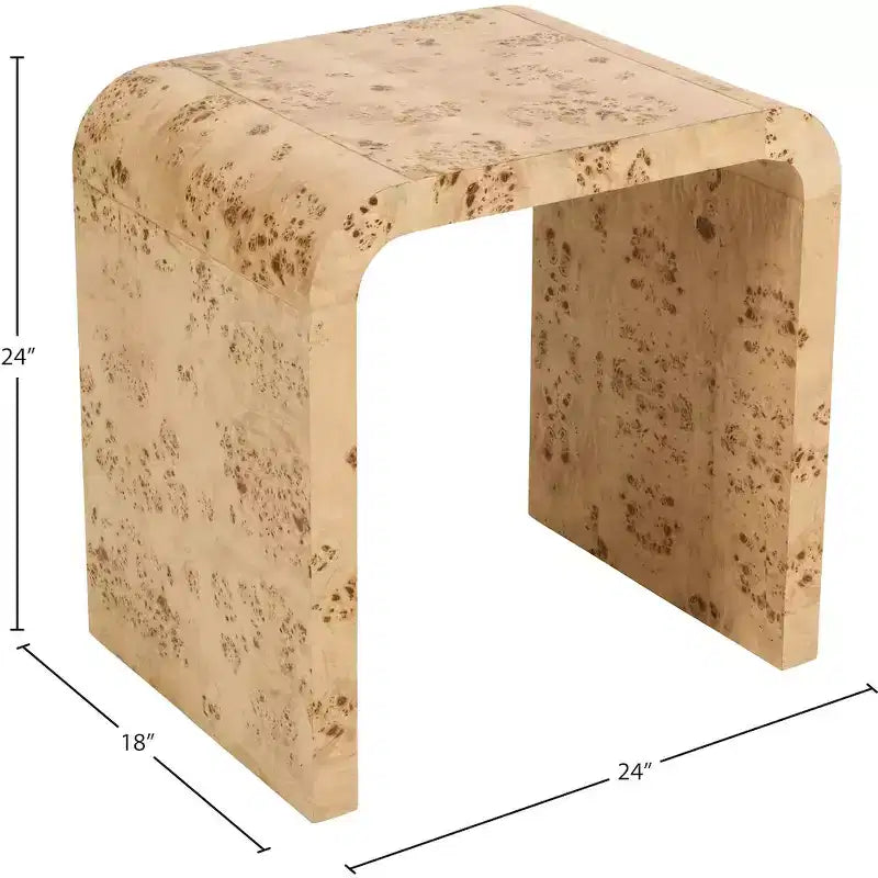 Meridian Furniture, Tavolino Cresthill in Frassino Naturale