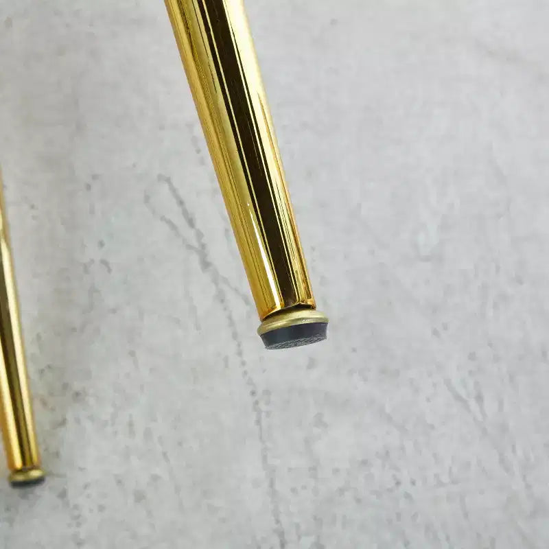 Tavolo da pranzo ovale allungabile moderno Okak in legno con robuste gambe in metallo, tavolo da cucina minimalista per sala da pranzo, pasti in famiglia