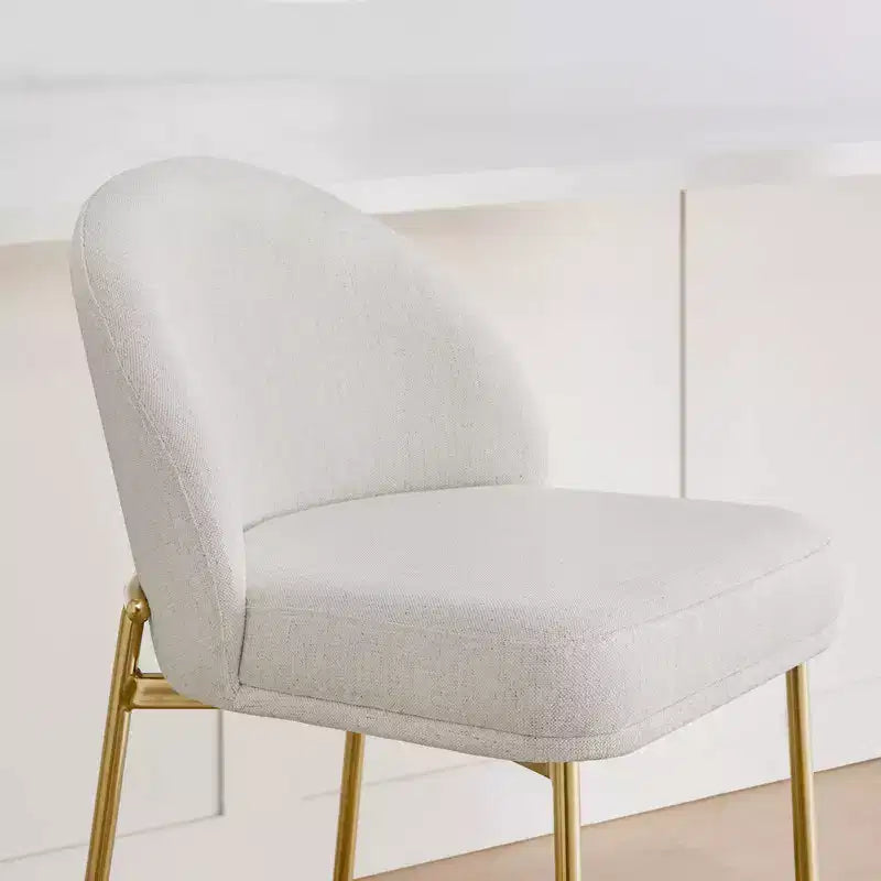 Sgabello da bancone Spruce&Spring con schienale ad arco e gambe in metallo