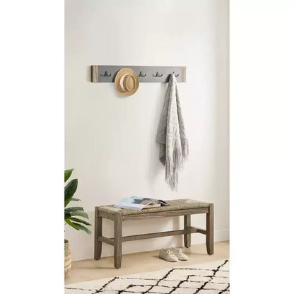 Set Panca 40" Davenport con Ganci Appendiabiti e Seduta in Rush Ambra Chiaro - Alaterre Furniture: Organizer Rustico Industriale per Ingresso, Struttura in Legno